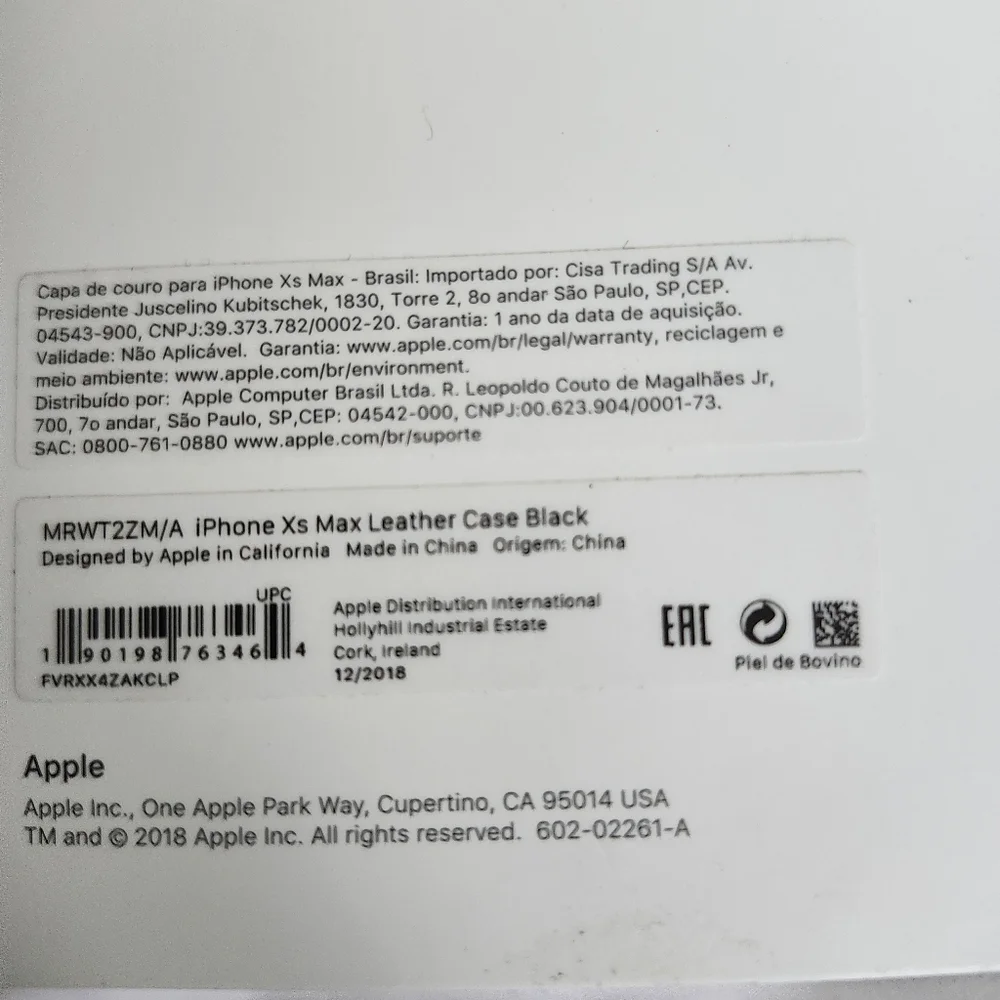 Apple iPhone Xs Max Leather Case in Black